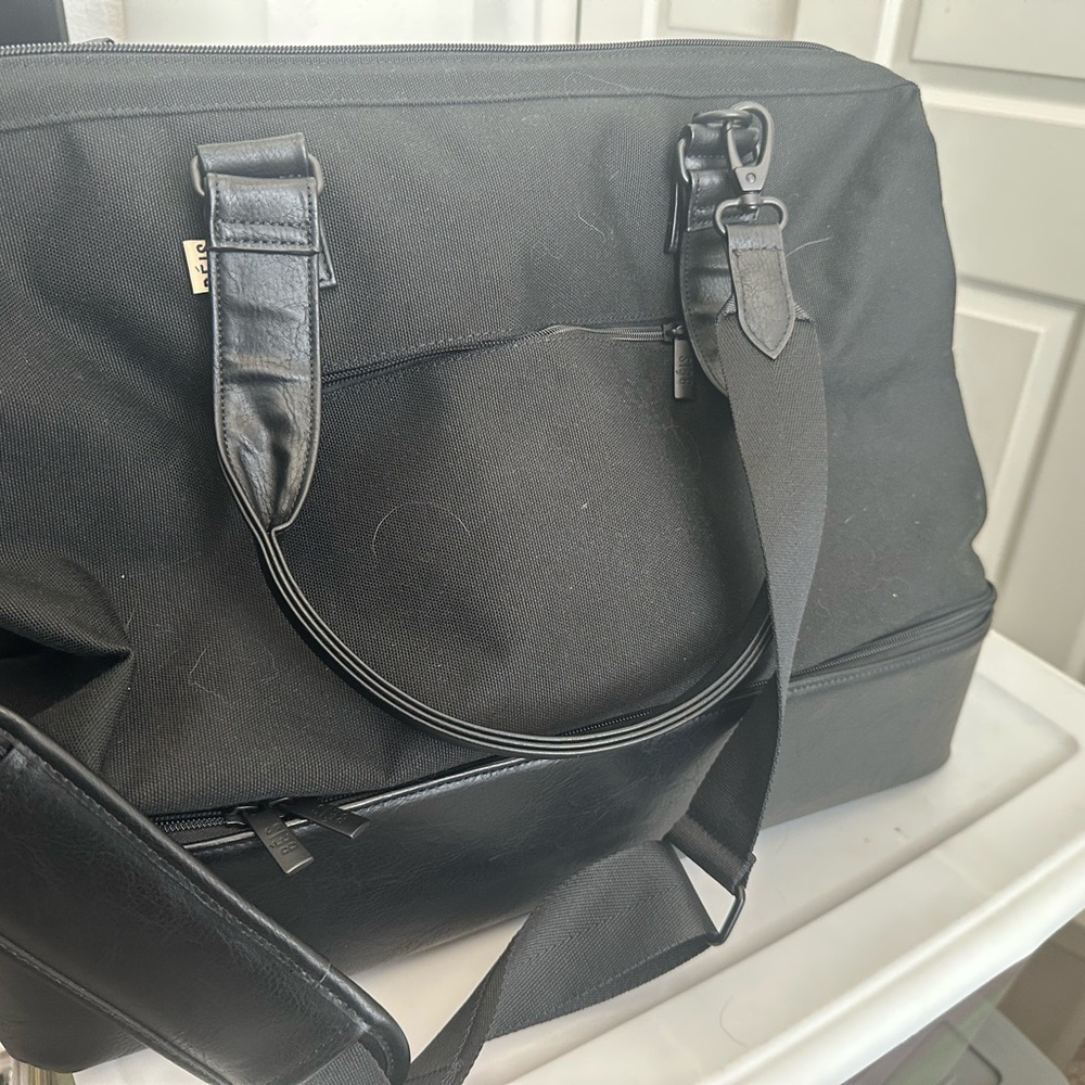 NBW BEIS Black Weekender